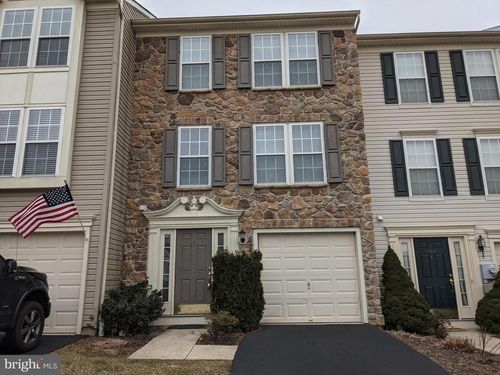 625 Village Ct, QUAKERTOWN, PA, 18951-5050 | Card Image