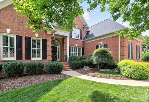 6907 Meadow Run Ln, Charlotte, NC, 28277-0404 | Card Image