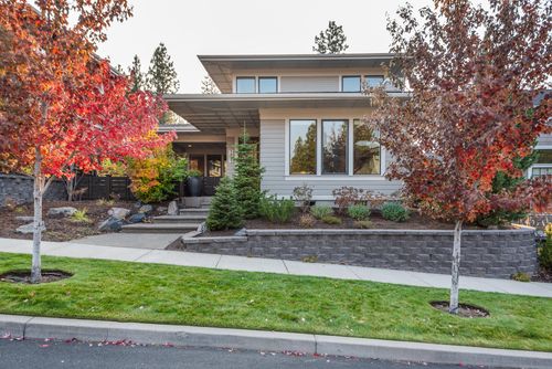 1885 Nw Hartford Avenue, Bend, OR, 97703 | Card Image