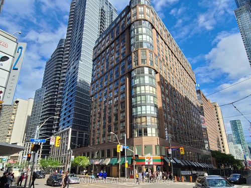 1805-7 Carlton St, Toronto, ON, M5B2M3 | Card Image