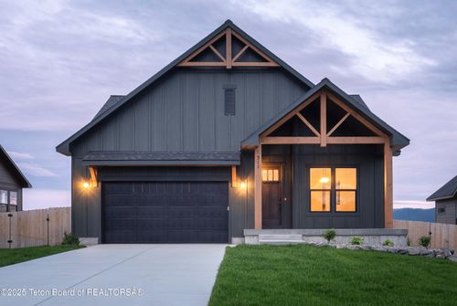 311 Bald Eagle Dr, Victor, ID, 83455-4512 | Card Image