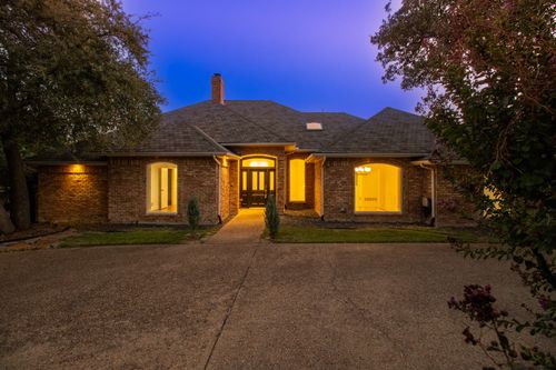 5738 Deseret Trl, Dallas, TX, 75252-2328 | Card Image