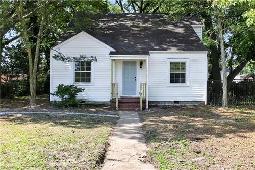 4205 Nautilus Ave Avenue, Chesapeake, VA, 23325 | Card Image