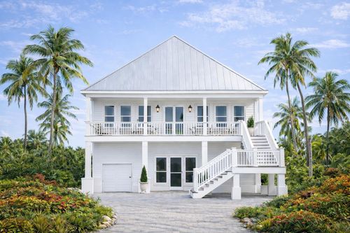 3098 Highway 1, Grand Isle, LA, 70358-9730 | Card Image