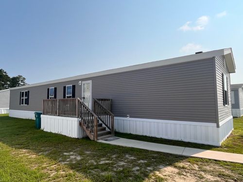 215 Air Stream Dr, Myrtle Beach, SC, 29577-9009 | Card Image