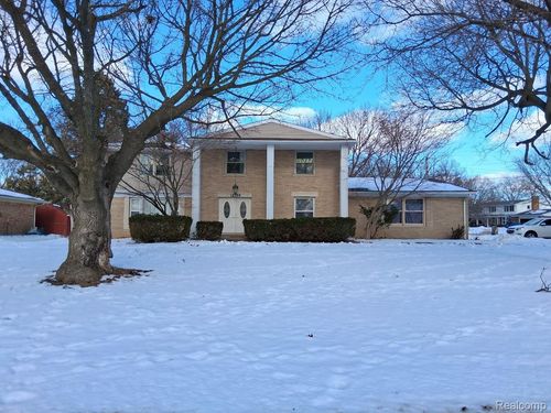 12759 Joseph Dr, Grand Blanc, MI, 48439-1563 | Card Image