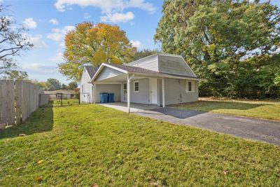 11944 Kentwood Drive, House other with 2 bedrooms, 1 bathrooms and null parking in Maryland Heights MO | Image 1