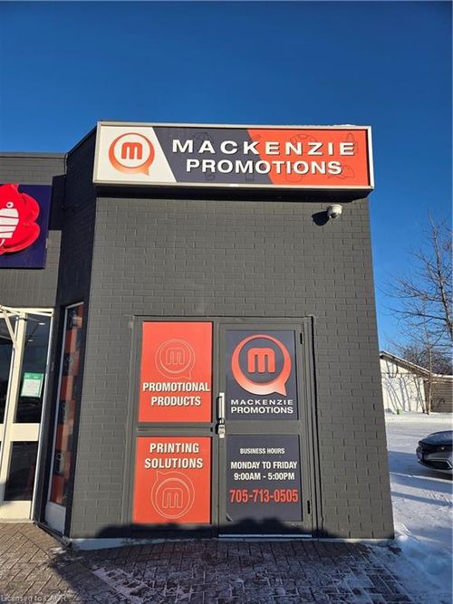 1720 Algonquin Ave, North Bay, ON, P1B4Y9 | Card Image