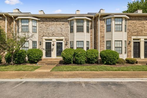 510 Thomas Jefferson Cir, Madison, TN, 37115-2162 | Card Image