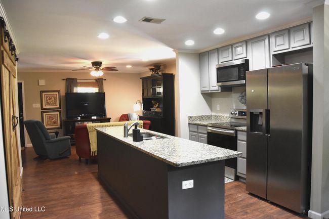 Glen artney kitchen dining | Image 9