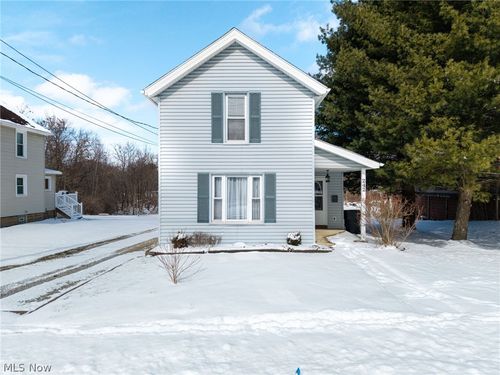 242 E Walnut St, Wadsworth, OH, 44281-1369 | Card Image