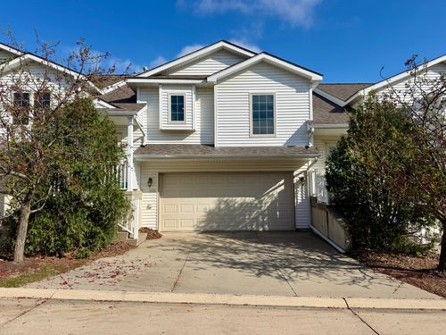 150 Early Moon Dr, North Liberty, IA, 52317-4784 | Card Image