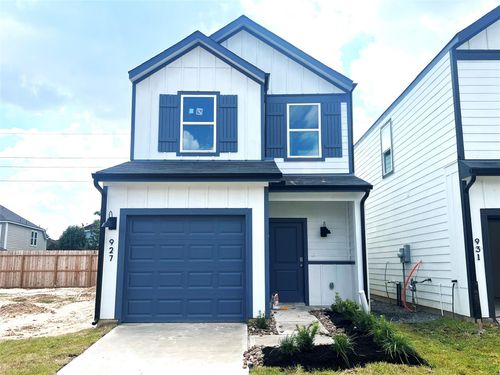 927 Sweet Jubilee Ln, Houston, TX, 77090-1174 | Card Image