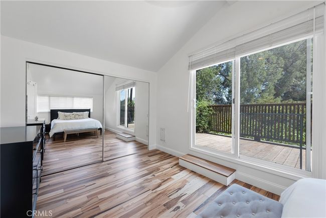 MAIN HOUSE UPSTAIRS BEDROOM | Image 33