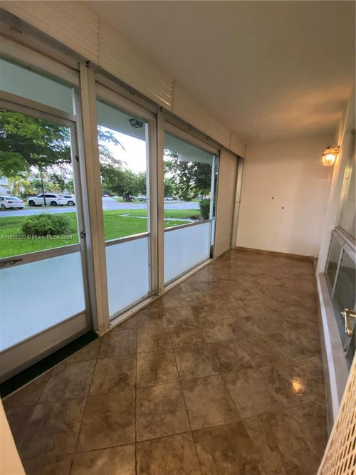 apt-2-500 S Luna Ct, Hollywood, FL, 33021-7533 | Card Image