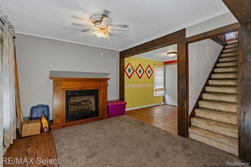 11647 E Lennon Rd, Lennon, MI, 48449-9627 | Card Image