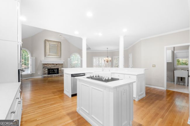 315 Trevington Ct, House other with 7 bedrooms, 5 bathrooms and null parking in Alpharetta GA | Image 11