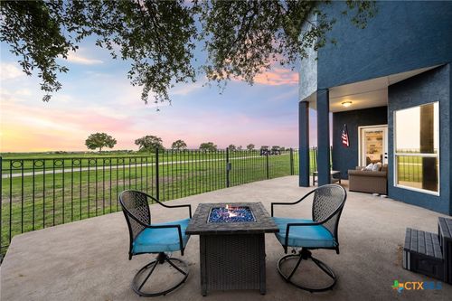120 Seth Raynor Dr, New Braunfels, TX, 78130-8263 | Card Image