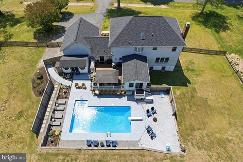 3321 Smithville Dr, DUNKIRK, MD, 20754-9661 | Card Image