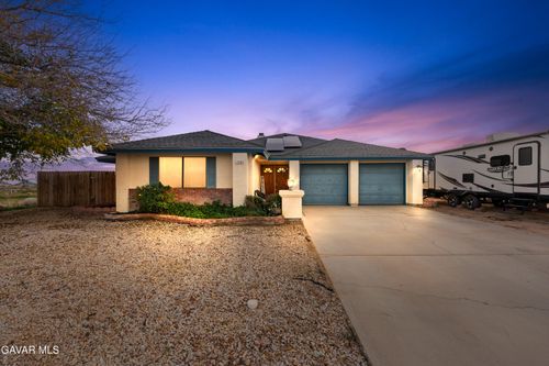 7236 Dogwood Ave, California City, CA, 93505-2407 | Card Image