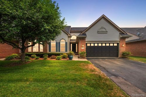 1735 Treyborne Cir, Commerce Township, MI, 48390-2838 | Card Image