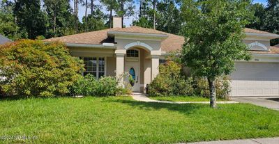 9259 Castlebar Glen Drive S, House other with 3 bedrooms, 2 bathrooms and null parking in Jacksonville FL | Image 1