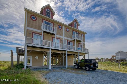 1302 New River Inlet Rd, N Topsail Beach, NC, 28460-9254 | Card Image