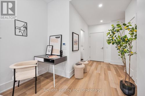 115w-9 Clegg Rd, Markham, ON, L6G0H3 | Card Image