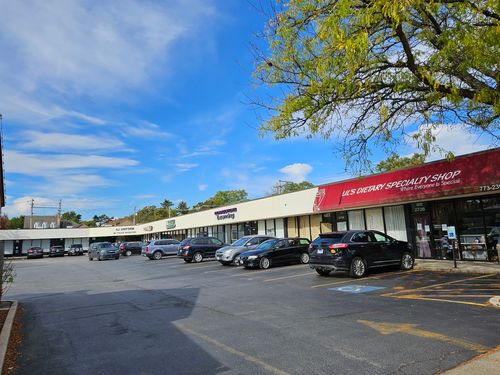 2762 W 111th St, CHICAGO, IL, 60655-1832 | Card Image