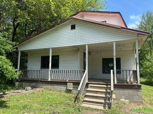 205 New Arnold St, Earlington, KY, 42410-1613 | Card Image