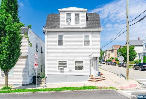 89 Franklin Ave, West Orange, NJ, 07052-6047 | Card Image