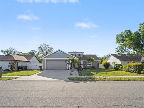 5627 35th Ct E, BRADENTON, FL, 34203-5217 | Card Image
