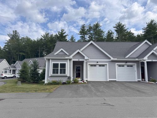 30 Abenaki Cir, Merrimack, NH, 03054-4456 | Card Image