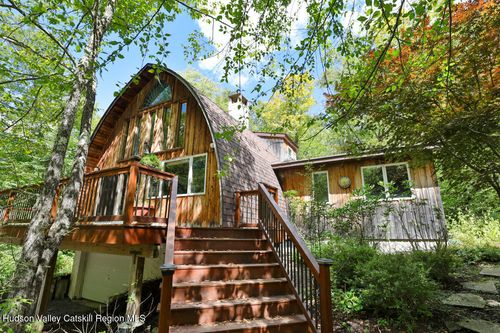 3 Quarry Rd, Shandaken, NY, 12480-5912 | Card Image