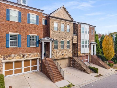 3634 Brookleigh Ln Ne, Brookhaven, GA, 30319-2215 | Card Image