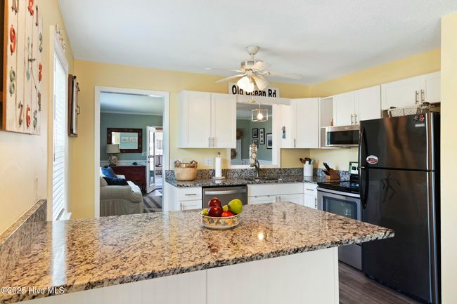 802 E Oak Island Dr, House other with 3 bedrooms, 2 bathrooms and null parking in Oak Island NC | Image 14