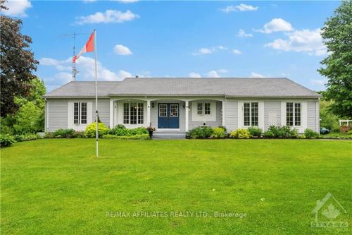 14 Polk Cres, Portland, ON, K0G1V0 | Card Image