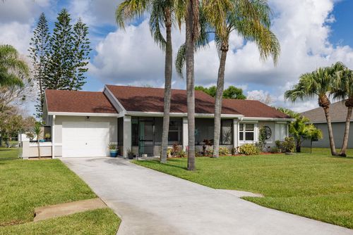 2502 Se University Ter, Port St. Lucie, FL, 34952-7067 | Card Image