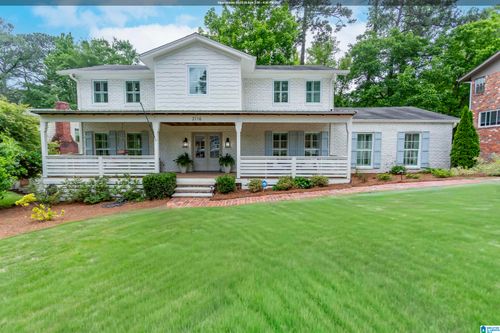 2116 Rockview Ln, Hoover, AL, 35226-1223 | Card Image