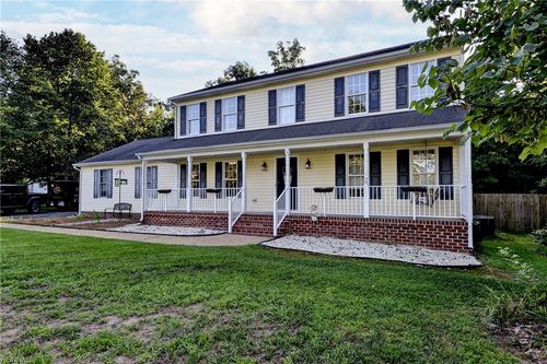 7473 Fairway Ridge Dr, Quinton, VA, 23141-1515 | Card Image