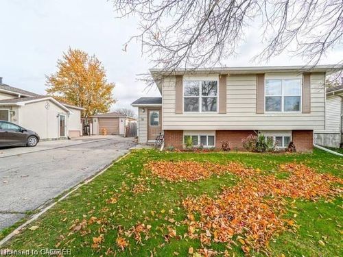 upper-78 Billington Cres, Hamilton, ON, L8T4R1 | Card Image