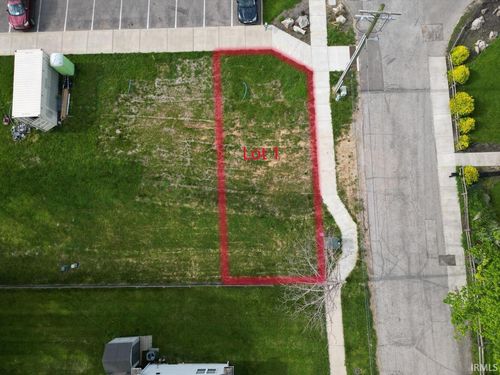 1305 E Short St, Bloomington, IN, 47401-6724 | Card Image