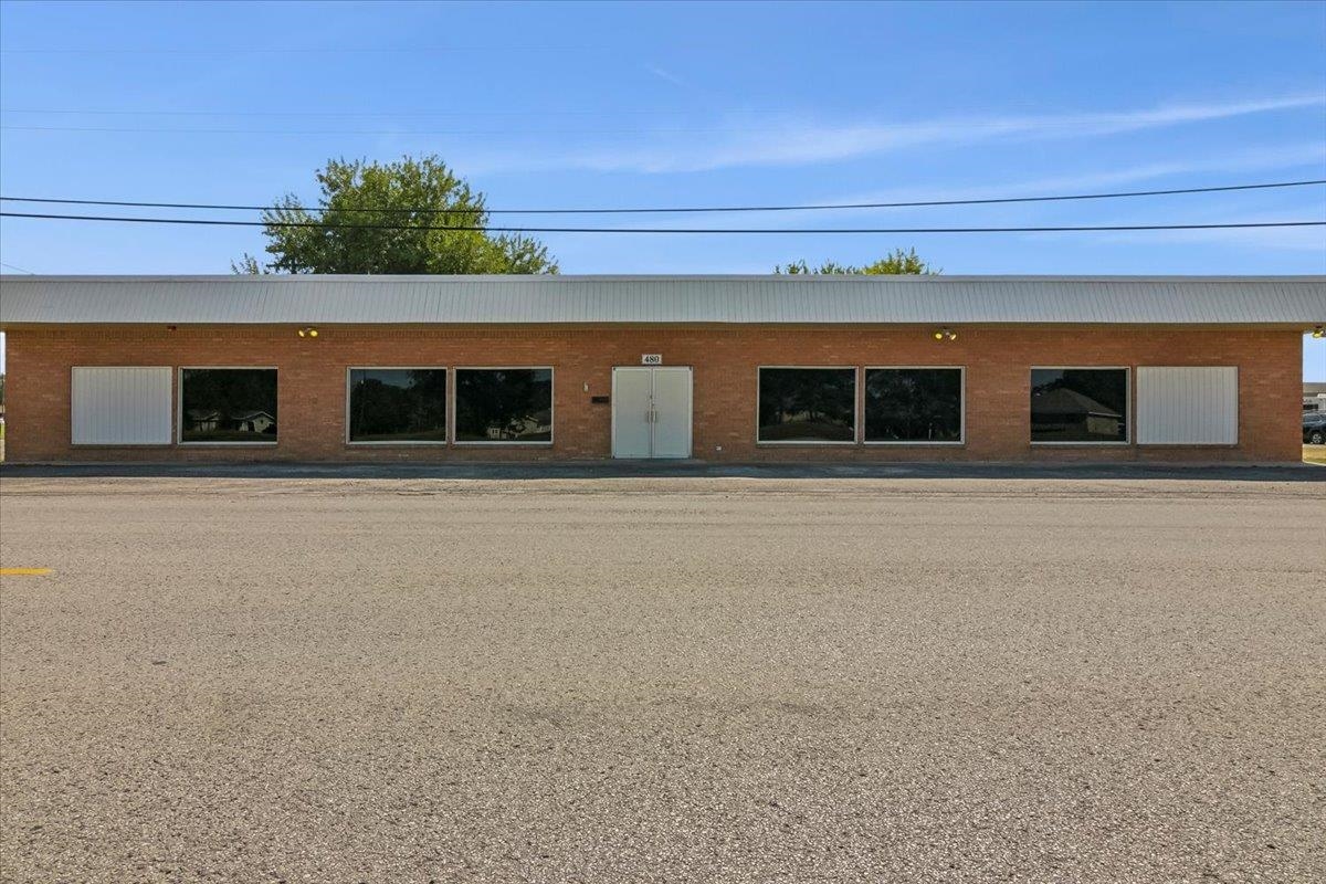 480 E Round Bunch Rd, Bridge City, TX 77611