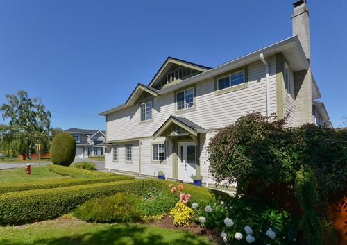11200 7th Ave, Richmond, BC, V7E3B9 | Card Image