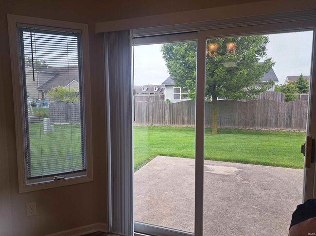 5410 Beer Creek Pass Pass, House other with 3 bedrooms, 2 bathrooms and null parking in Auburn IN | Image 9