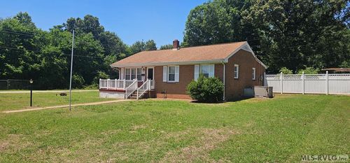 1019 Wilson St, Roanoke Rapids, NC, 27870-2424 | Card Image