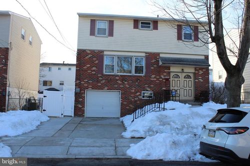 1974 King Arthur Rd, PHILADELPHIA, PA, 19116-3838 | Card Image