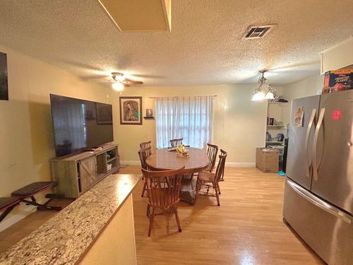 222 Pennsylvania St, Houston, TX, 77029-4830 | Card Image