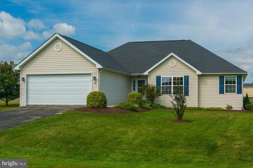 73 Mcgregor Dr, RANSON, WV, 25438-4834 | Card Image