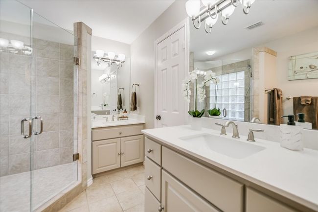 7306 Fireoak Dr, House other with 3 bedrooms, 2 bathrooms and 4 parking in Austin TX | Image 20